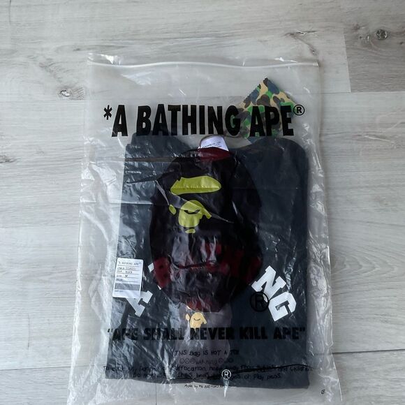 Bape bathing ape I LOVE BAPE COLLEGE‎ TEE LADIES size M  NWT in packaging - Picture 4 of 6